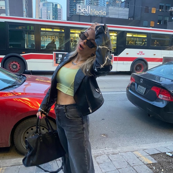 Meet your Posher, Sage - Picture 9 of 12